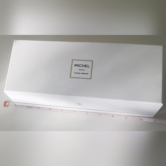 🕯 Fresh Michel Germain Parfum Candle Set - Picture 14 of 15